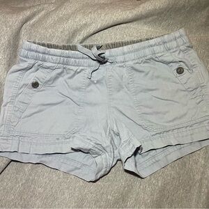 The North Face Women's Light Blue Elastic Waist Athletic Shorts, medium